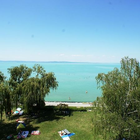 Panorama Beach Apartmanok Siófok Eksteriør billede