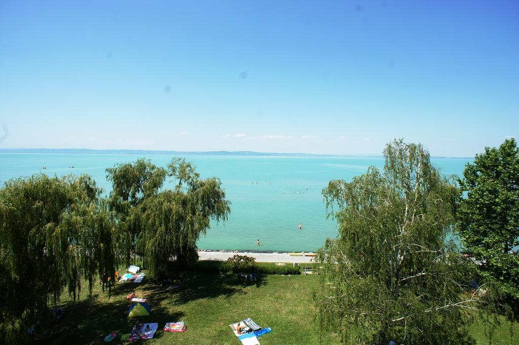 Panorama Beach Apartmanok Siófok Eksteriør billede