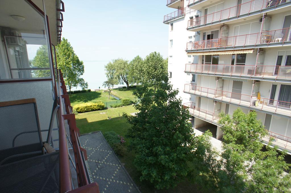 Panorama Beach Apartmanok Siófok Eksteriør billede